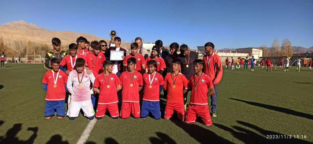 باميان؛ عقابان غلغه لوبډله د فوټبال B ليګ سياليو اتلولي وګټله