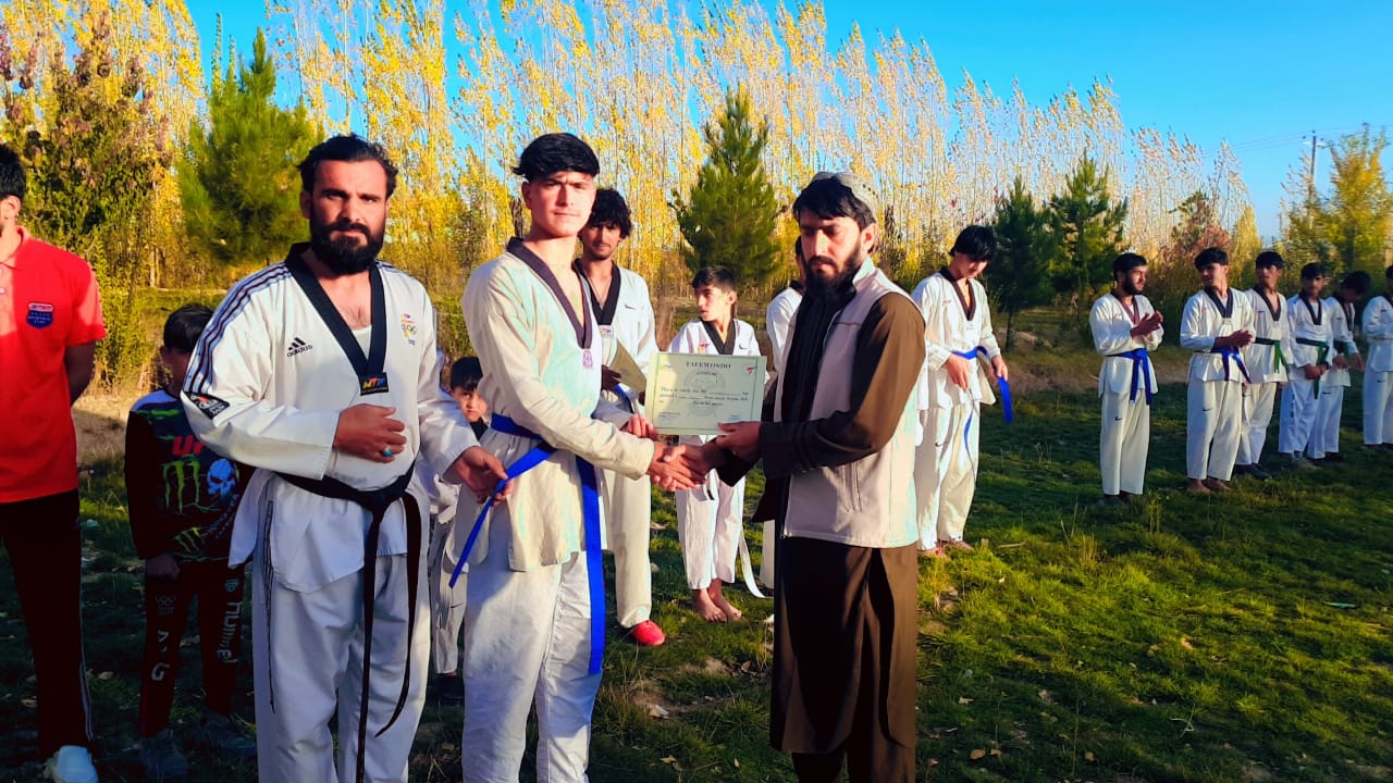 په پکتيا کې د WTF تکواندو یو دیرش تنو ورزشکارانو ته د ارتقاء کمربندونه وروتړل شول