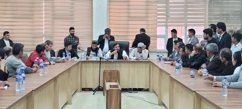 د المپیک ملي کمېټې او سپورټ عمومي ریاست هئيت په تهران کې د دې ادارې له نماينده او د فدراسیونونو له استازو سره ولیدل