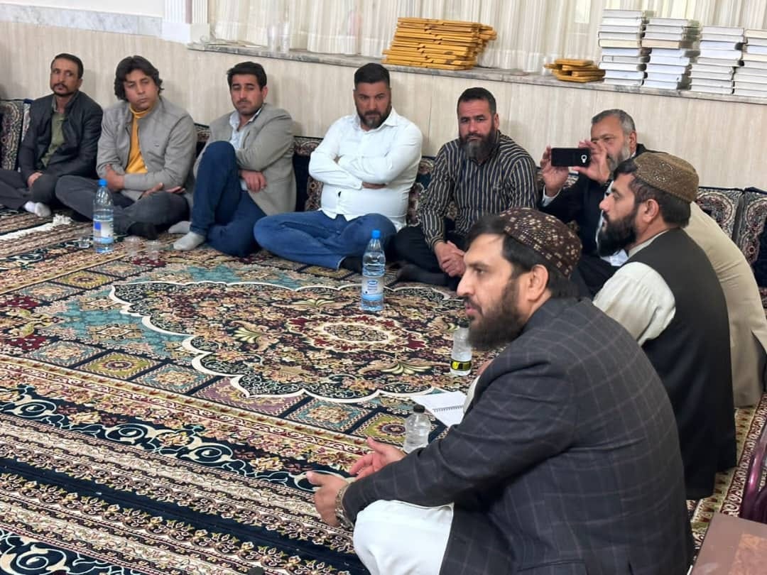 هیئت اداری ورزش؛ در شهر مشهد ایران با ورزشکاران مهاجر افغان نشستی برگزار کردند