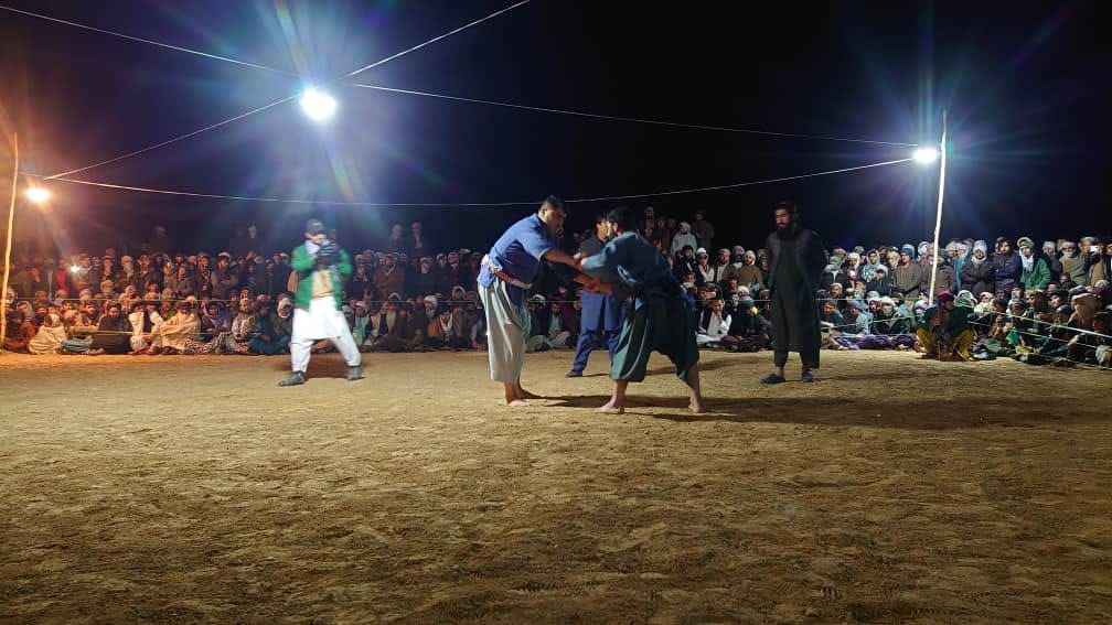 رقابتهای کورش میان ۸۰ پهلوان در سمنگان برگزار شد