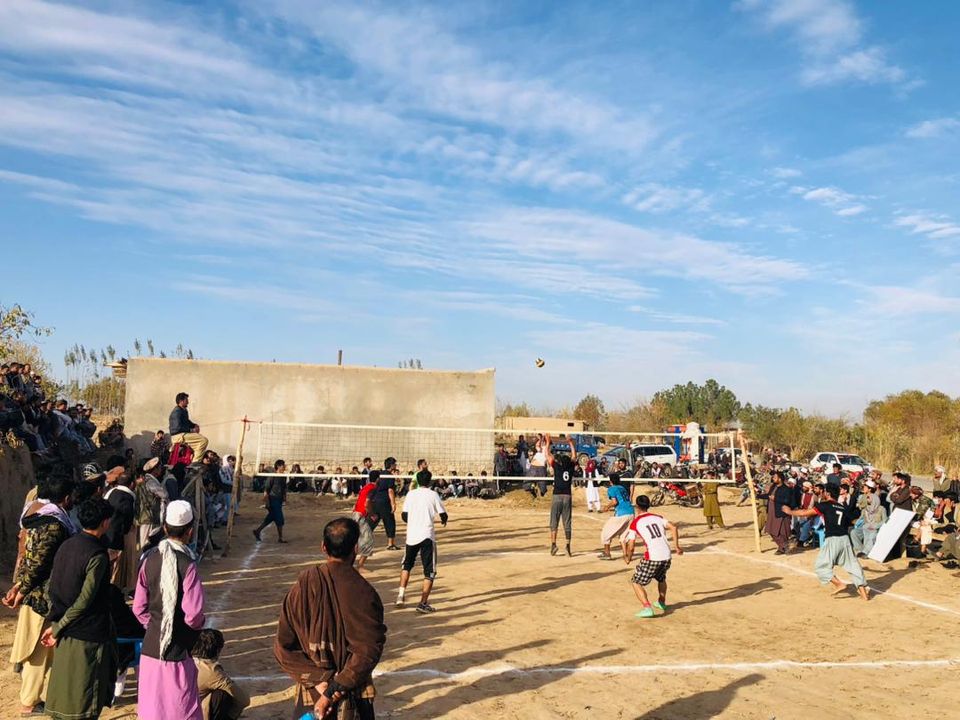 تخار؛ مرکز لوبډلې د والیبال د دوه ورځنیو سیالیو اتلولي وګټله