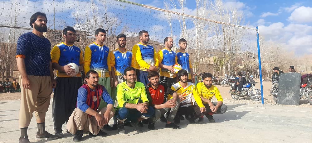 غور؛ رقابت های والیبال در ولسوالی تیوره میان ۱۰ تیم آغاز شد