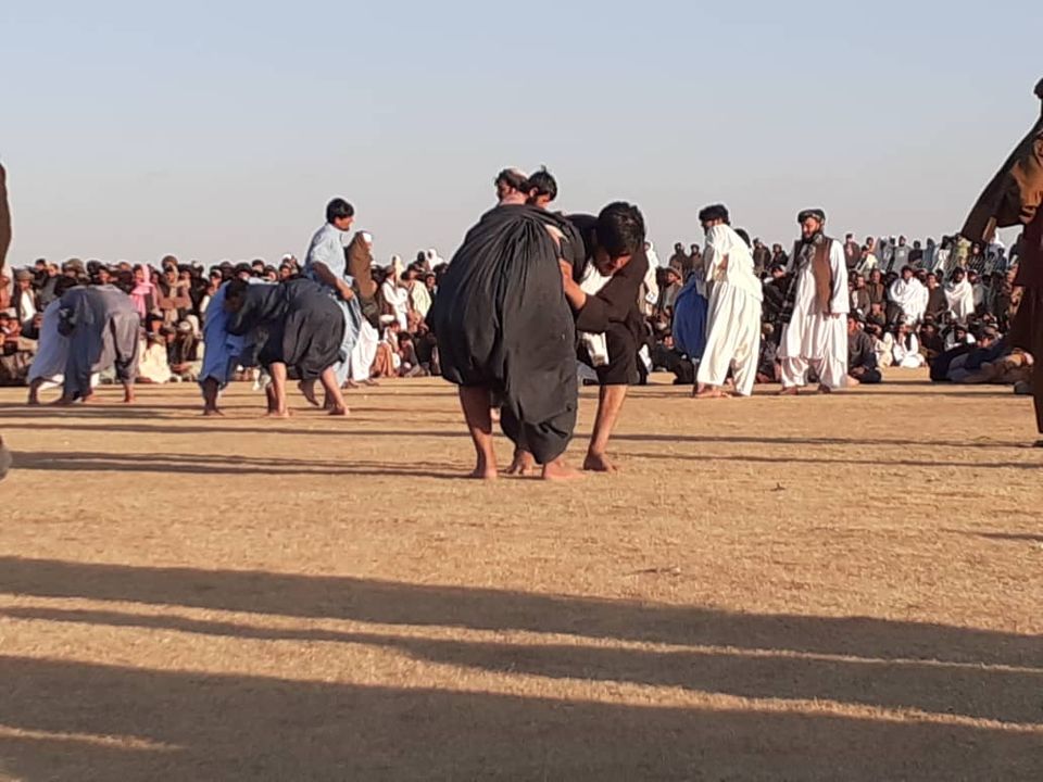 زابل؛ په مرکز قلات ښار کې د محلي غېږ نيونې سيالۍ ترسره شوې