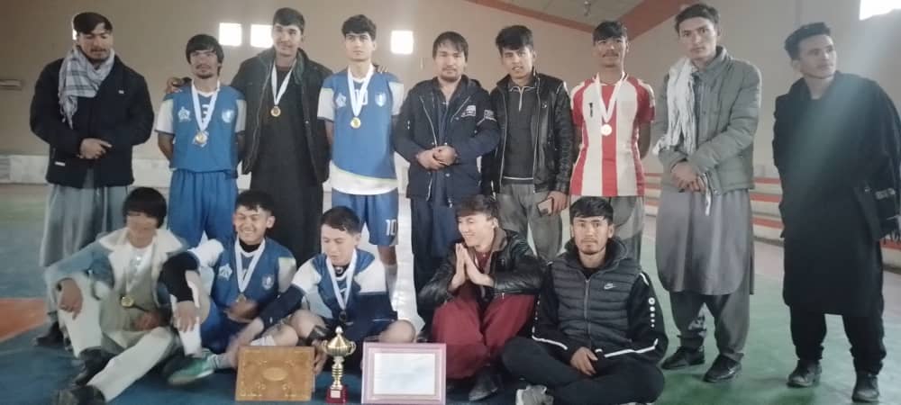 تیم امید بامیان قهرمان رقابت های فوتسال بامیان شد