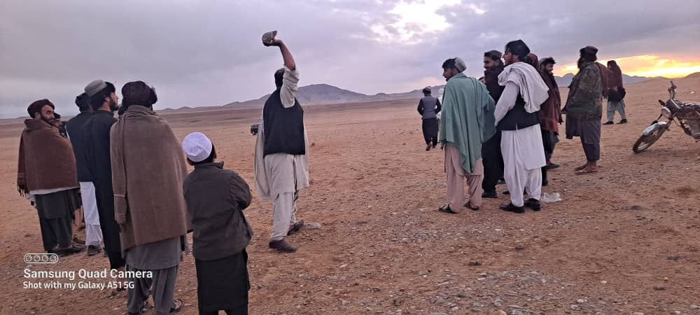 زابل؛ په مرکز قلات ښار کې د ۲۴ ځوانانو له لوري د تېږې اچونې سیالۍ ترسره شوې