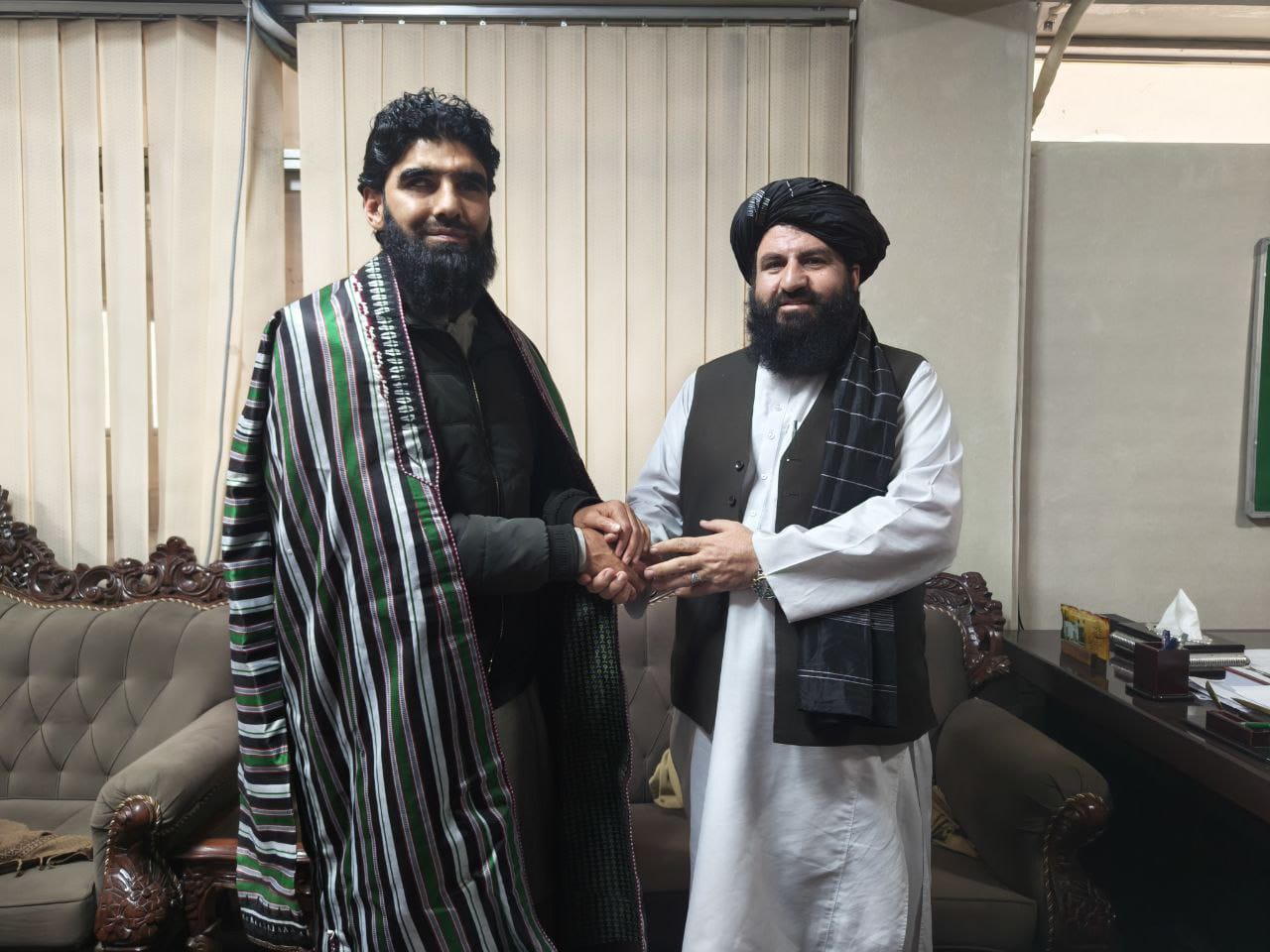 مولوي احمدالله وثیق د لامبووهنې او ځغاستې نابینا ورزشکار ولي محمد نوري وستایه او د ممکنې همکارۍ ډاډ يې ورکړ