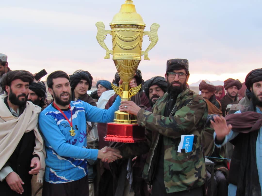 غزني؛ په ګيلان ولسوالۍ کې د فوټبال خزاني سيالۍ د بلاهیر لوبډلې په اتلولۍ سره پاى ته ورسيدې