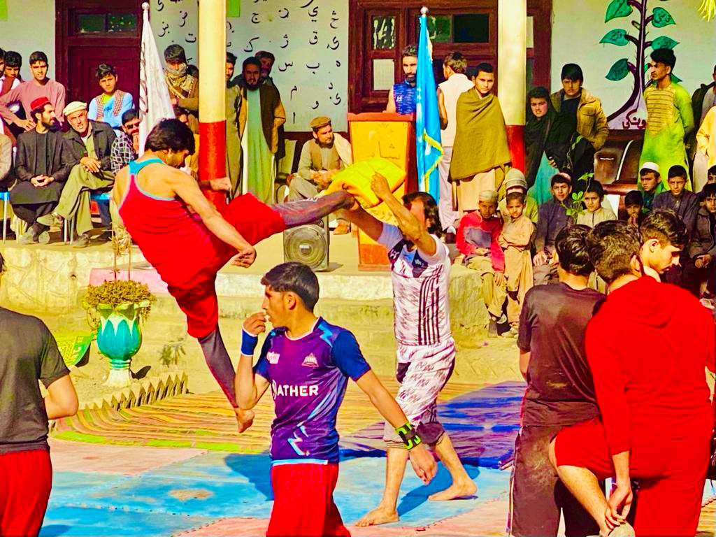 ننګرهار؛ خوږياڼو ولسوالۍ کې بېلابېلې ورزشي نندارې تر سره شوې