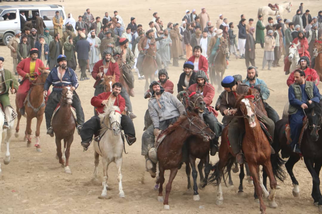 تخار؛ پانزدهمین دور رقابت‌های بزکشی میان۳۵ چاپ‌انداز در شهر تالقان به پایان رسید