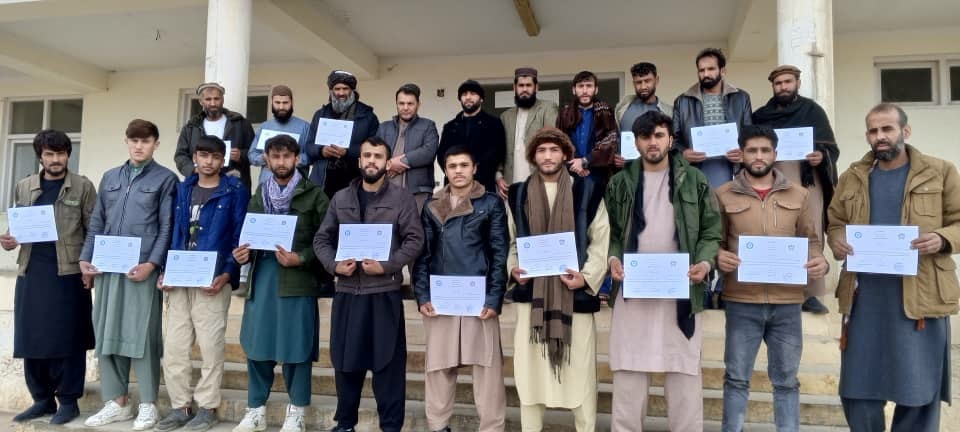 کاپیسا کې ۲۱ روزونکو ته د ملي او دودیزو لوبو اړوند سیمینار جوړ شو