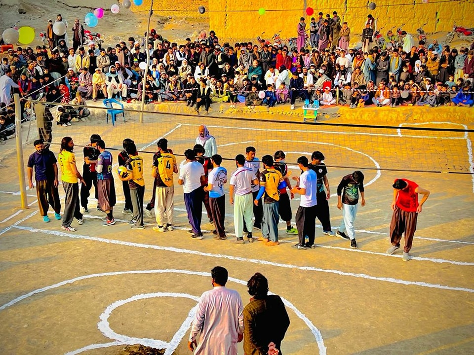 خوست؛ رقابت‌های والیبال ولسوالی اسماعیل‌خیل مندوزی با قهرمانی تیم واحد‌نور پایان یافت