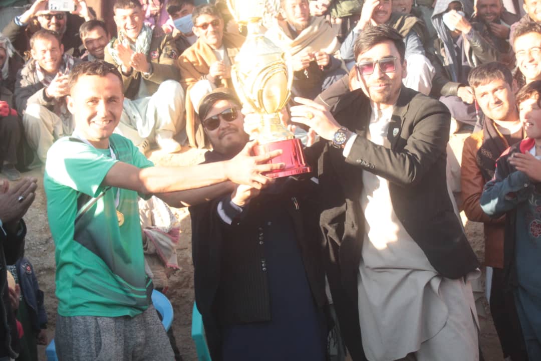 دایکندي؛ د ۱۲ لوبدلو ترمنځ د فوټبال سیالۍ د میرهزار ځوانانو لوبډلې په اتلولۍ پای ته ورسېدې