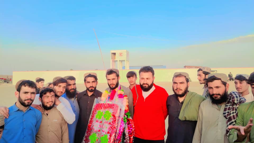 هلمند؛ گرمسېر ولسوالۍ کې د اوو لوبډلو ترمنځ د فوټبال حوزوي ليگ سيالۍ پيل شوې
