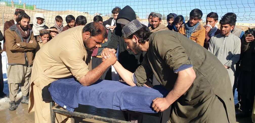 پکتيا؛ مرکز ګردېز کې د ۷۷ ورزشکارانو ترمنځ د لاس چپه کولو سیالۍ ترسره شوې
