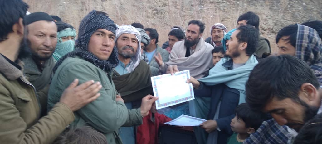 دایکندی؛ مسابقات پرتاب‌سنگ میان ۲۰ ورزشکار در ولسوالی خدیر به‌ پایان رسید