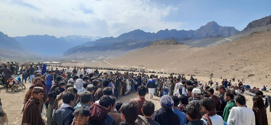 دايکندي؛ کيتي ولسوالۍ کې د ۲۵ ورزشکارانو ترمنځ د تيږې اچوونې سيالۍ پای ته ورسېدې