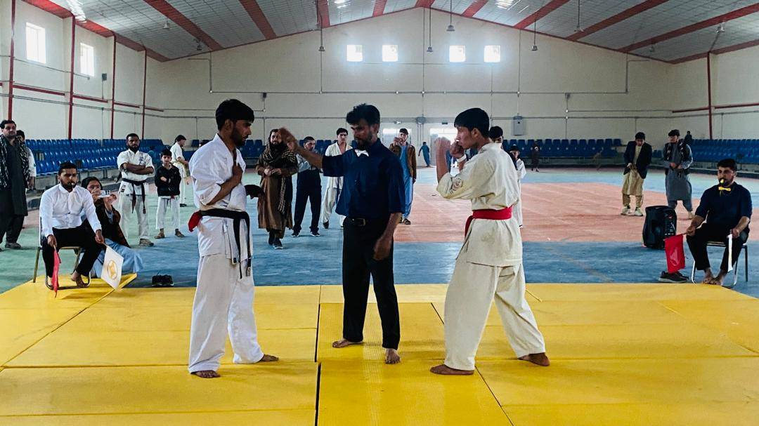 ننگرهار ؛ رقابت‌های کیو کوشین کان کاراته میان چهار تیم در شهر جلال آباد برگزار شد