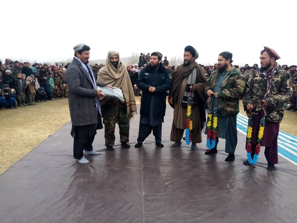 بغلان ؛رقابتهای کشتی محلی میان ۶۲ تن در ولسوالی برکه برگزار شد