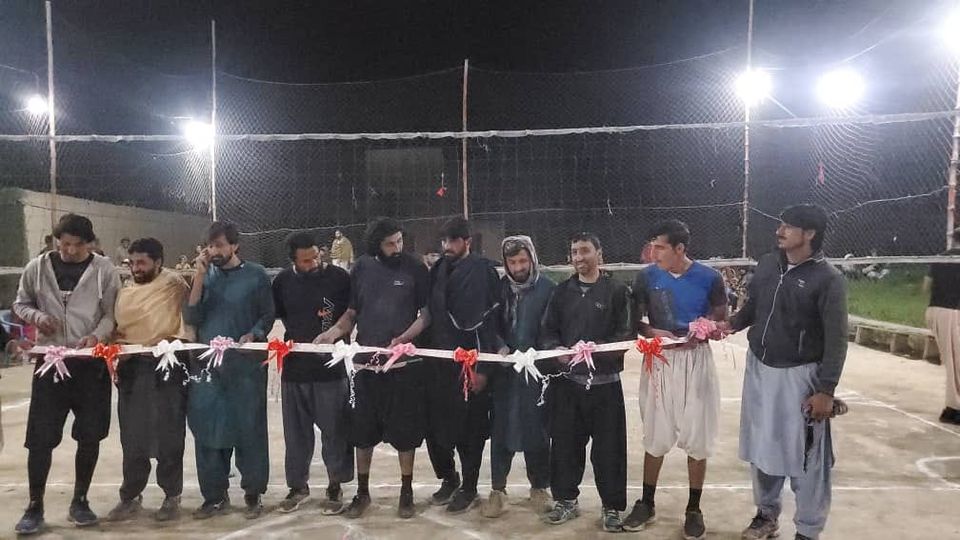 خوست؛ مرکز متون ښار کې د ۲۰ لوبډلو ترمنځ د واليبال رمضان جام سيالۍ پيل شوې