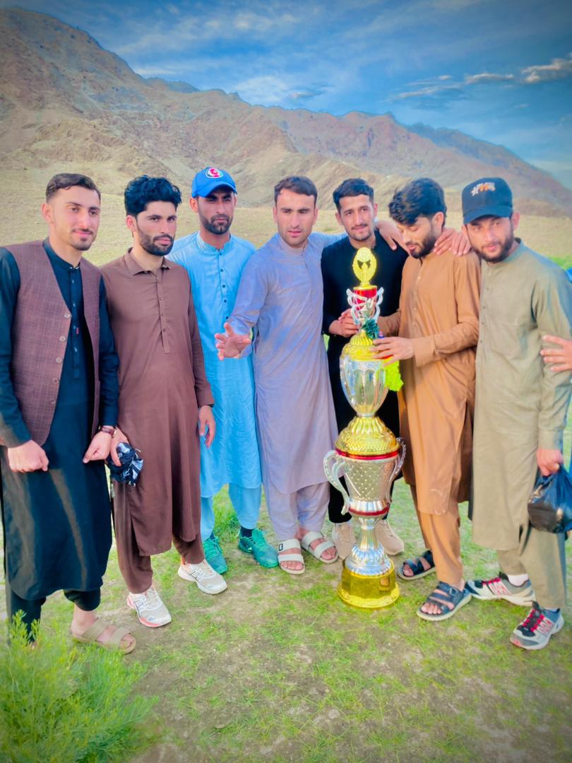 ننگرهار؛ مارکو سټارز لوبډلې د دور بابا ولسوالۍ د ټېپ بال کرکټ سياليو اتلولي وگټله