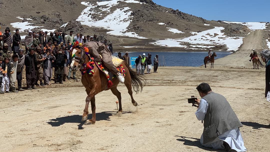 میدان وردګ؛ د بهسودو حصه اول لسوالۍ کې د ۱۲ ورزشکارانو ترمنځ د آس ځغلونې او نیزه وهنې سیالۍ ترسره شوې
