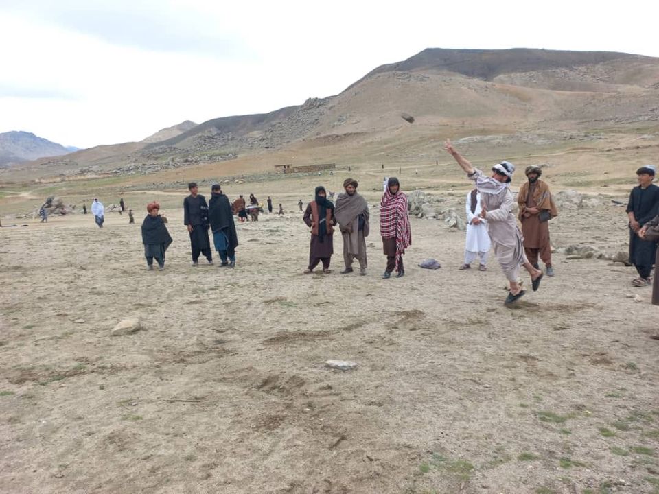 زابل؛ په دايچوپان ولسوالۍ کې د تيږې اچونې سيالۍ ترسره شوې