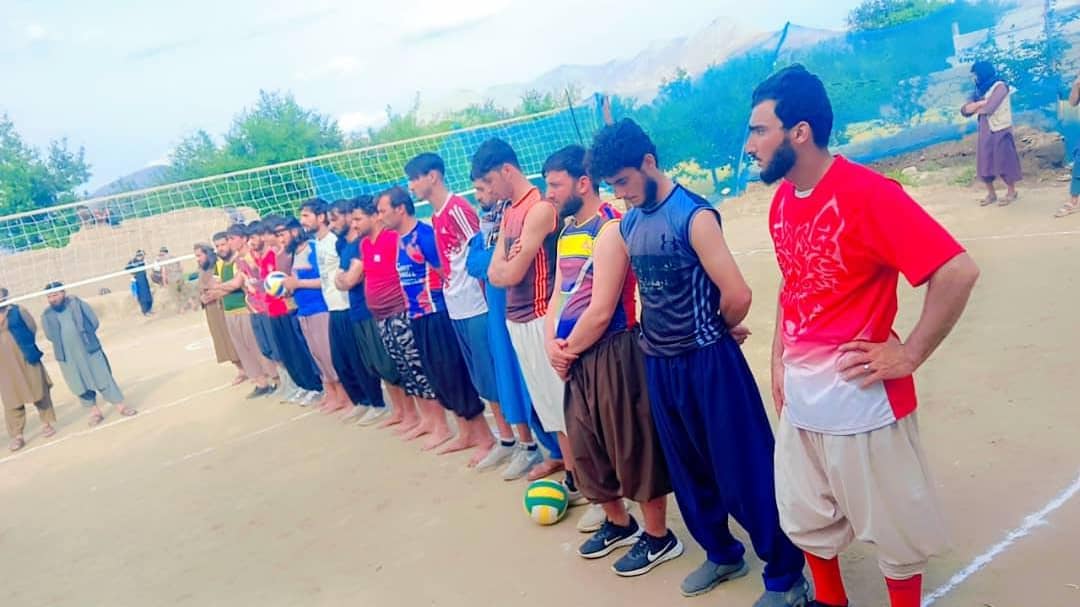 لغمان؛ مرکز مهترلام کې د ۱۲ لوبډلو ترمنځ د والیبال سیالۍ د هرمل لوبډلې په بریا پيل شوې