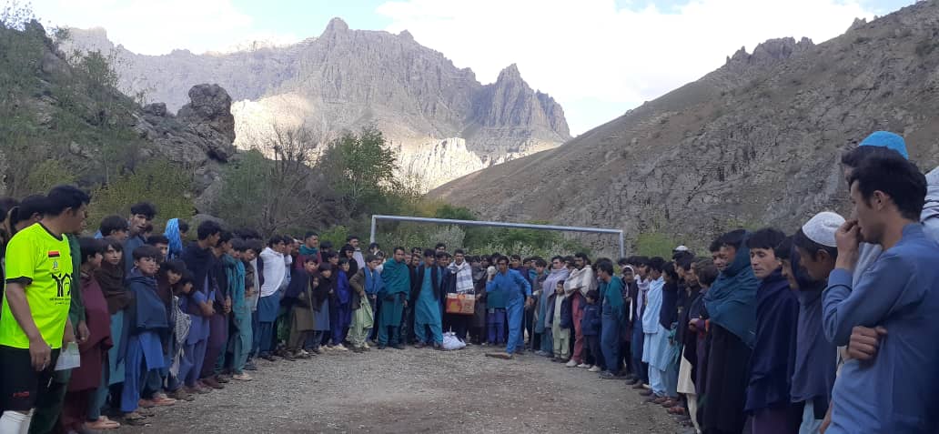 دایکندی؛ مسابقات پرتاب سنگ با اشتراک ۳۵ ورزشکار در ولسوالی پاتو برگزار گردید