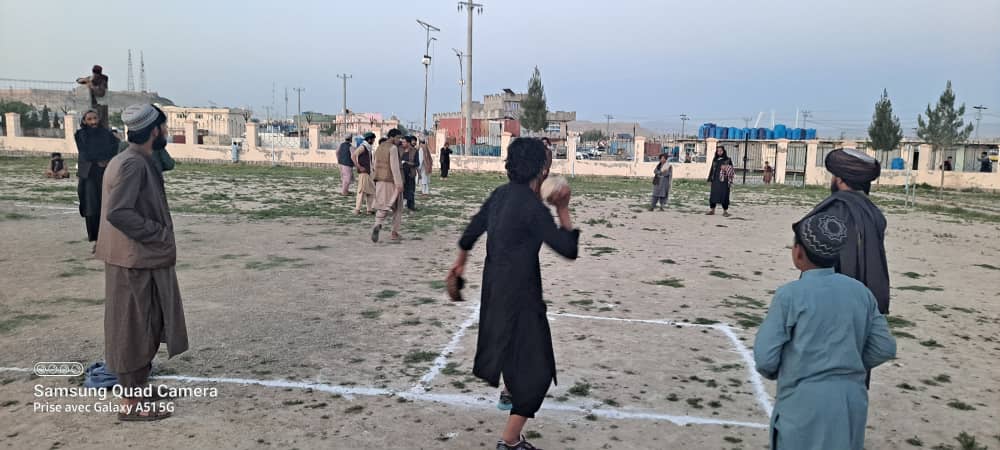 زابل؛ مرکز قلات ښار کې د ۲۰ ورزشکارانو ترمنځ د تيږې اچوونې سيالۍ ترسره شوې