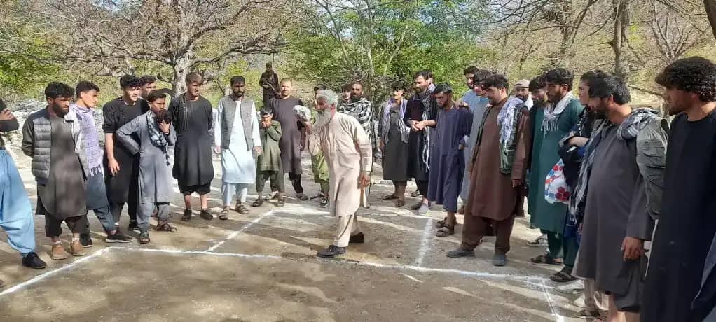 کاپیسا؛ مسابقات عنعنوی پرتاب سنگ با اشتراک ۴۰ ورزشکار در ولسوالی نجراب برگزار گردید