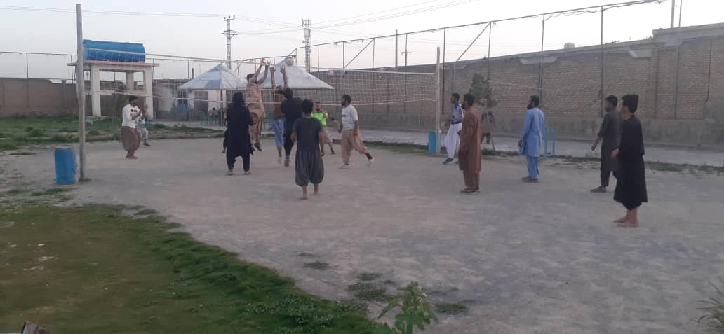 زابل؛ مرکز قلات ښار کې د څلور لوبډلو ترمنځ والیبال سیالۍ پای ته ورسېدې