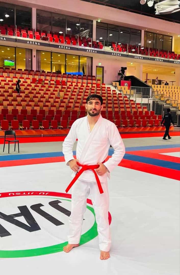 افغان جيوجيستوکار نصير احمد الهام په آسيايي لوبو کې د برونزو مډال وگاټه