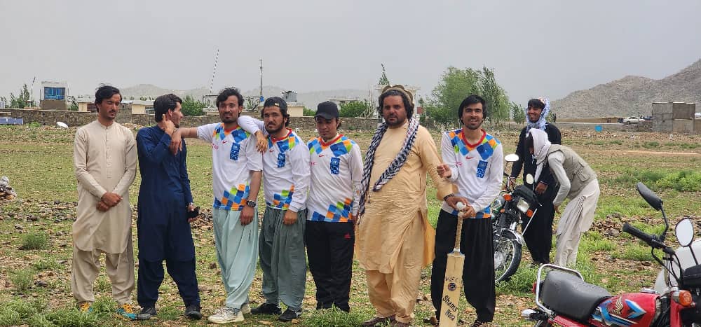 پکتيکا؛ په برمل ولسوالۍ کې د ۱۵ لوبډلو ترمنځ د ټېپ بال کرکټ سيالۍ پيل شوې