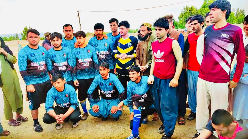 ننگرهار؛ رقابت‌های فوتبال ولسوالی شینواری میان ۱۰ تیم با پیروزی دکی پایان یافت