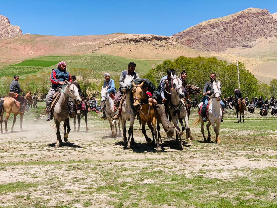 ميدان وردگ؛ بهسودو دويمې حصې ولسوالۍ کې د ۲۴ چاپندازانو ترمنځ د وزلوبې سيالۍ ترسره شوې