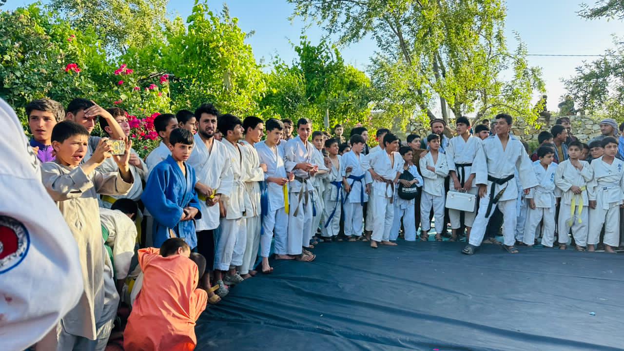 کاپیسا ؛رقابت های منتخب کورش میان ۴۰ تن ورزشکار در ولسوالی حصه اول کوهستان برگزار شد