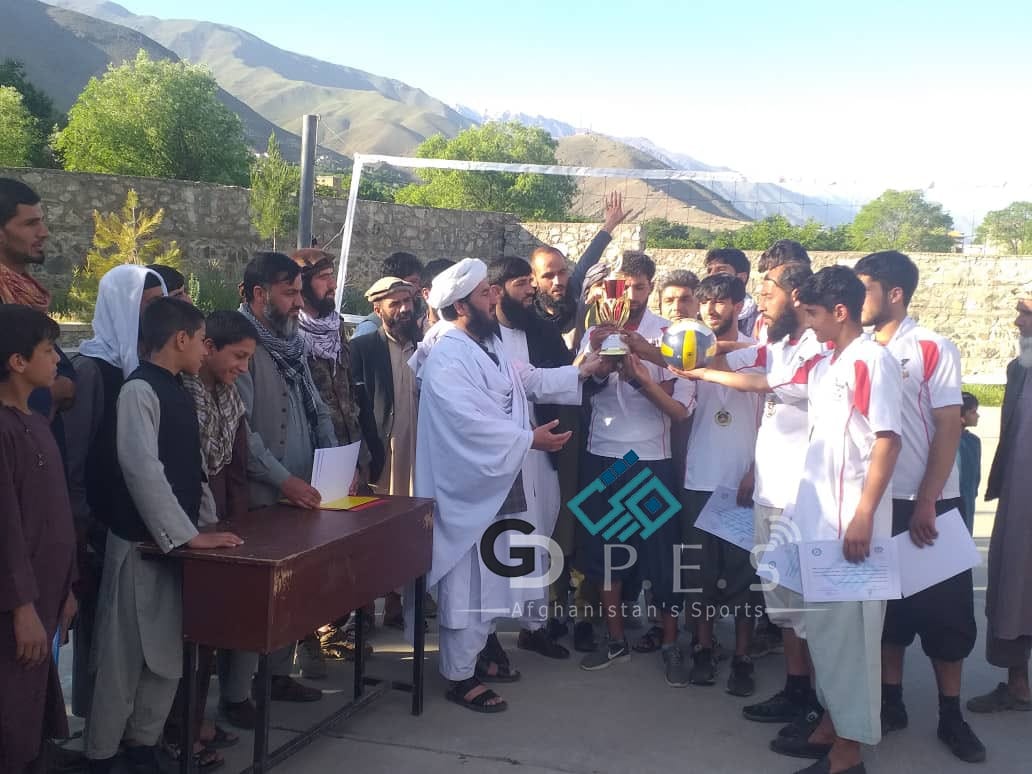 پنجشیر؛ مسابقات والیبال با اشتراک ۱۶ تیم با قهرمانی تیم جوانان حصارک به پایان رسید