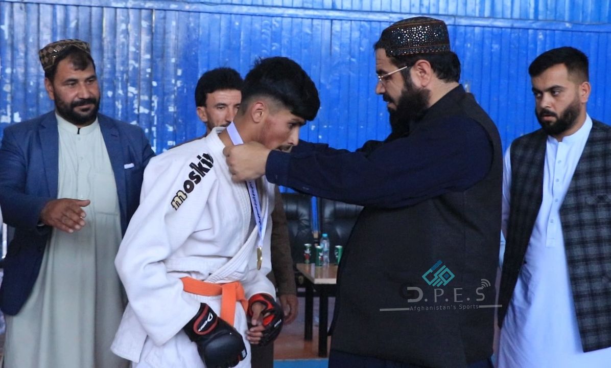 کابل؛ د دایکندي او کابل ۱۰۰ تنو ورزش کارانو ترمنځ د جوجیستو سیالۍ ترسره شوې