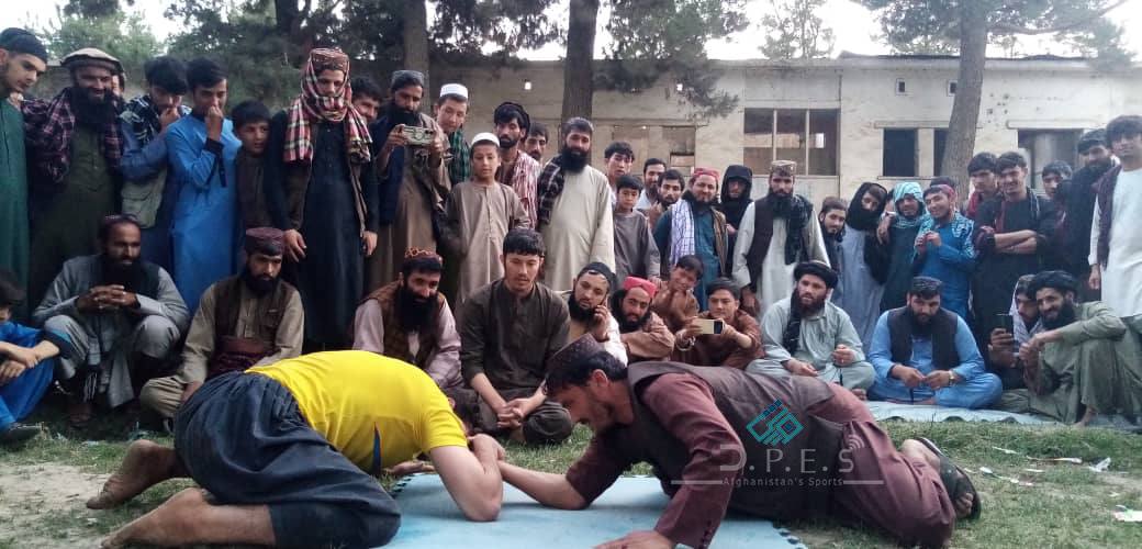 بغلان ؛ رقابت‌های عنعنوی در ولسوالی خنجان برگزار شد