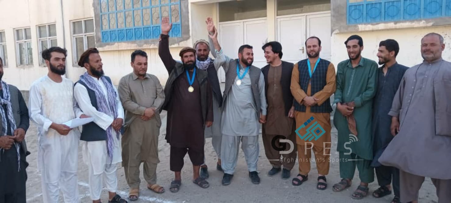 کاپیسا؛ مسابقات پرتاب سنگ با اشتراک ۲۰ ورزشکار در مرکز برگزار گردید