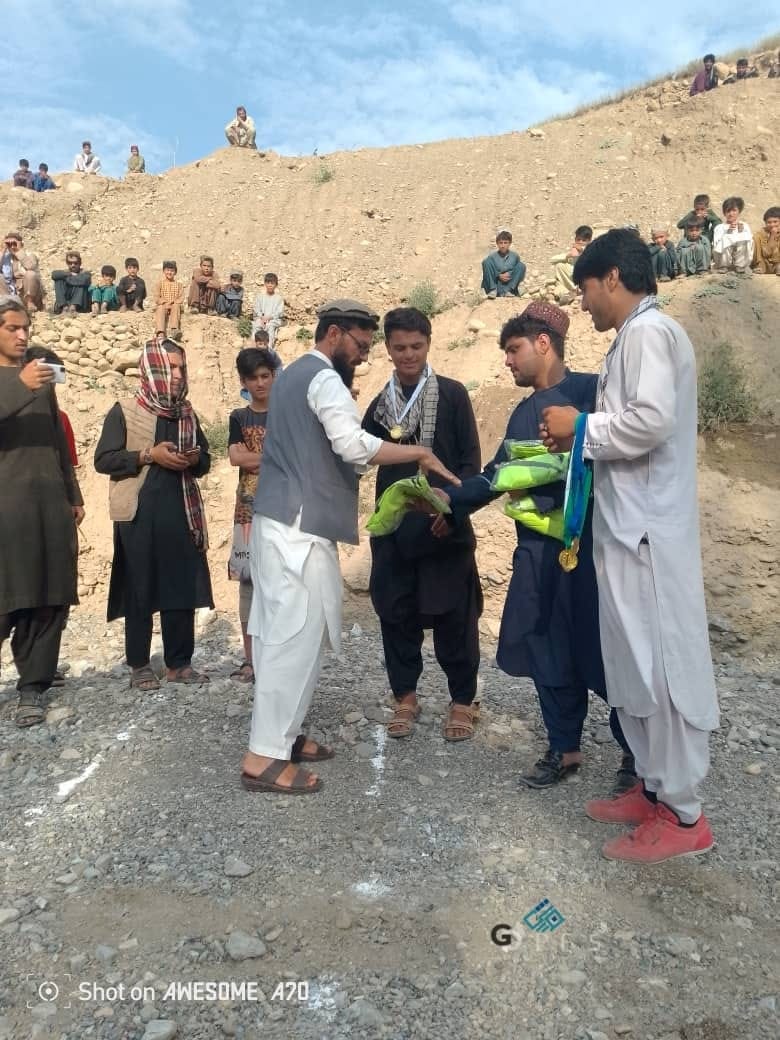 پکتیا؛ رقابتهای پرتابسنگ میان ۵۴ ورزشکار در ولسوالی میرزکه برگزار شد