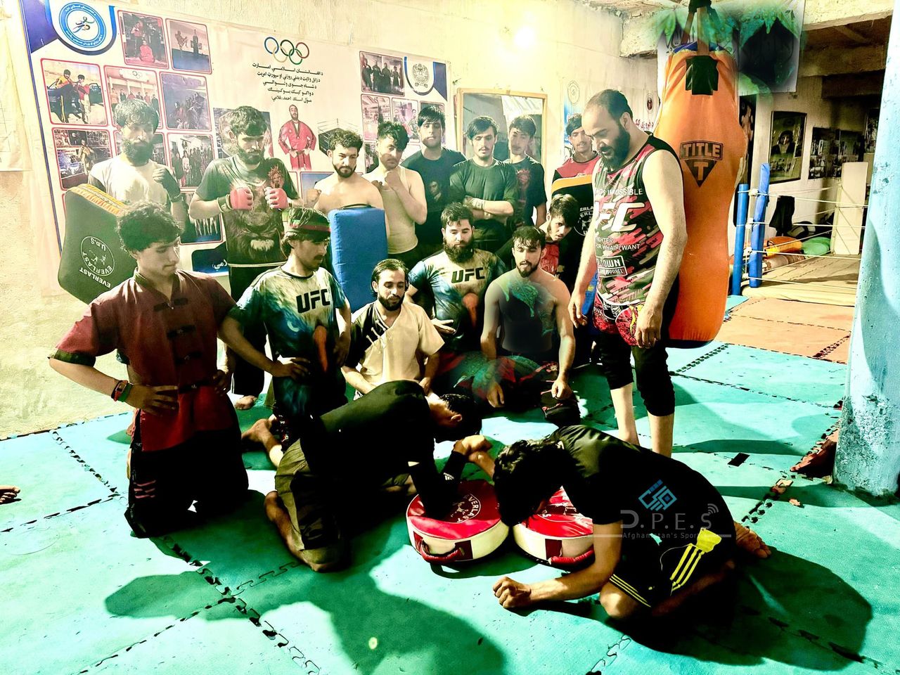 زابل؛ په شاجوی ولسوالۍ کې د ۱۵ ورزشکارانو ترمنځ د لاس چپه کولو سيالۍ ترسره شوې