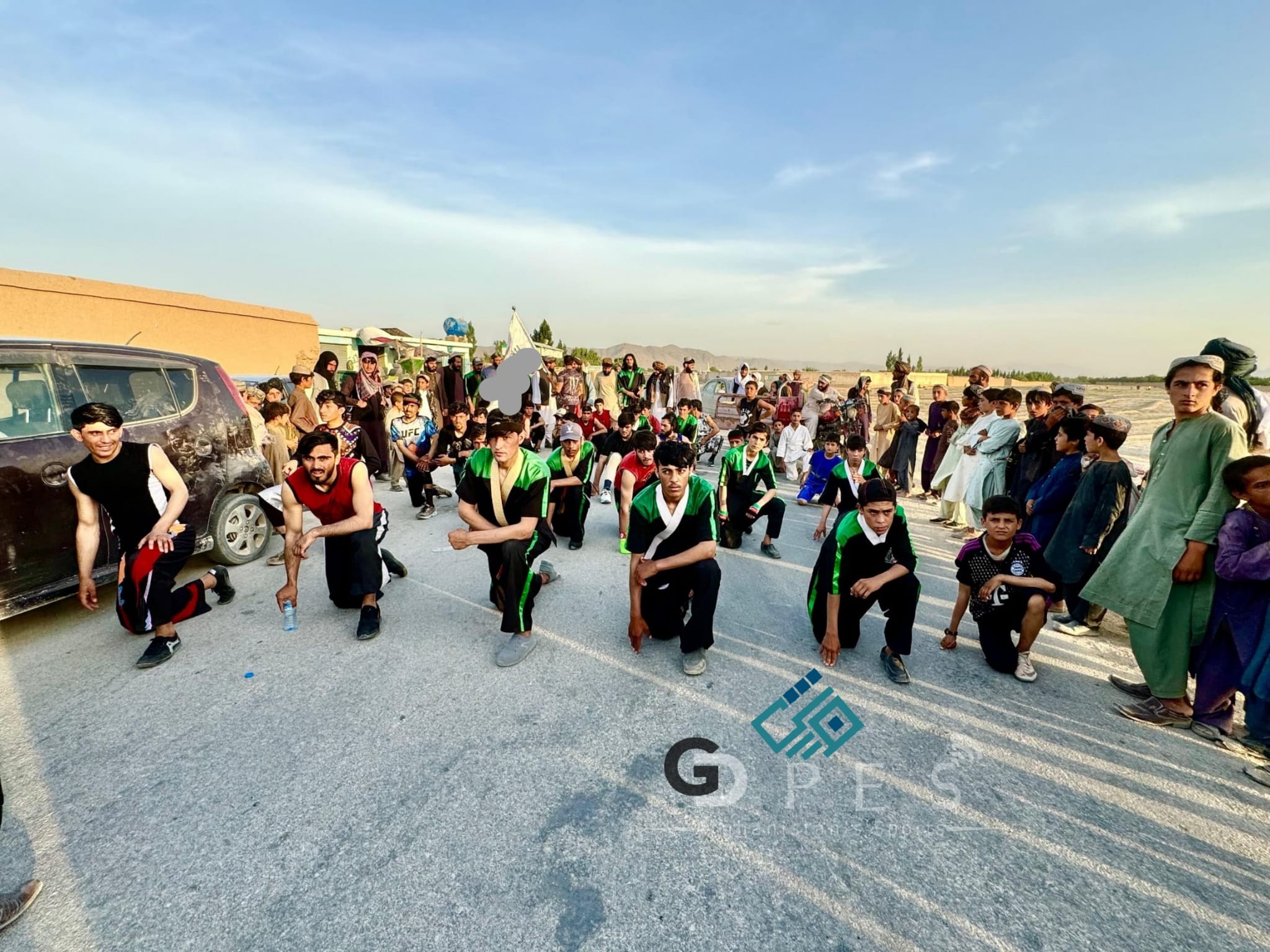 زابل؛ په شاجوی ولسوالۍ کې د ۱۰۰ ورزشکارانو ترمنځ د ځغاستې سیالۍ ترسره شوې