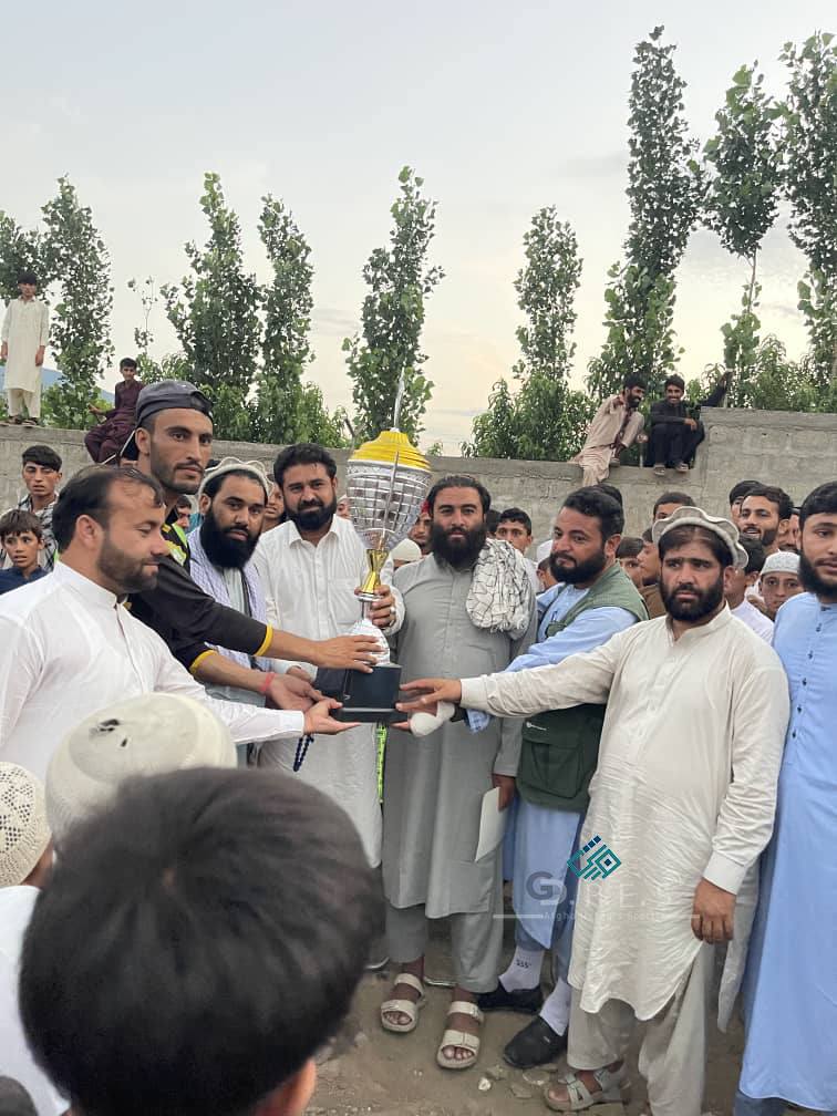 کونړ؛ په مرکز څاګي کې د ۲۲ اوبډلو ترمنځ د ټېپ بال کرکټ سيالۍ پای ته ورسېدې