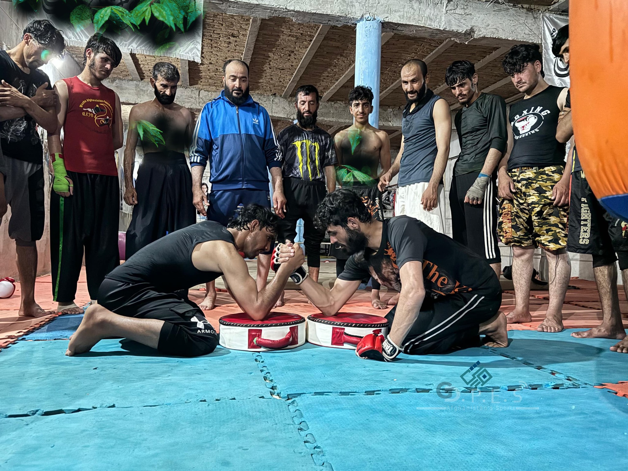 زابل؛ په شاجوی ولسوالۍ کې د ۱۸ ورزشکارانو ترمنځ د لاس چپه کولو سيالۍ ترسره شوې