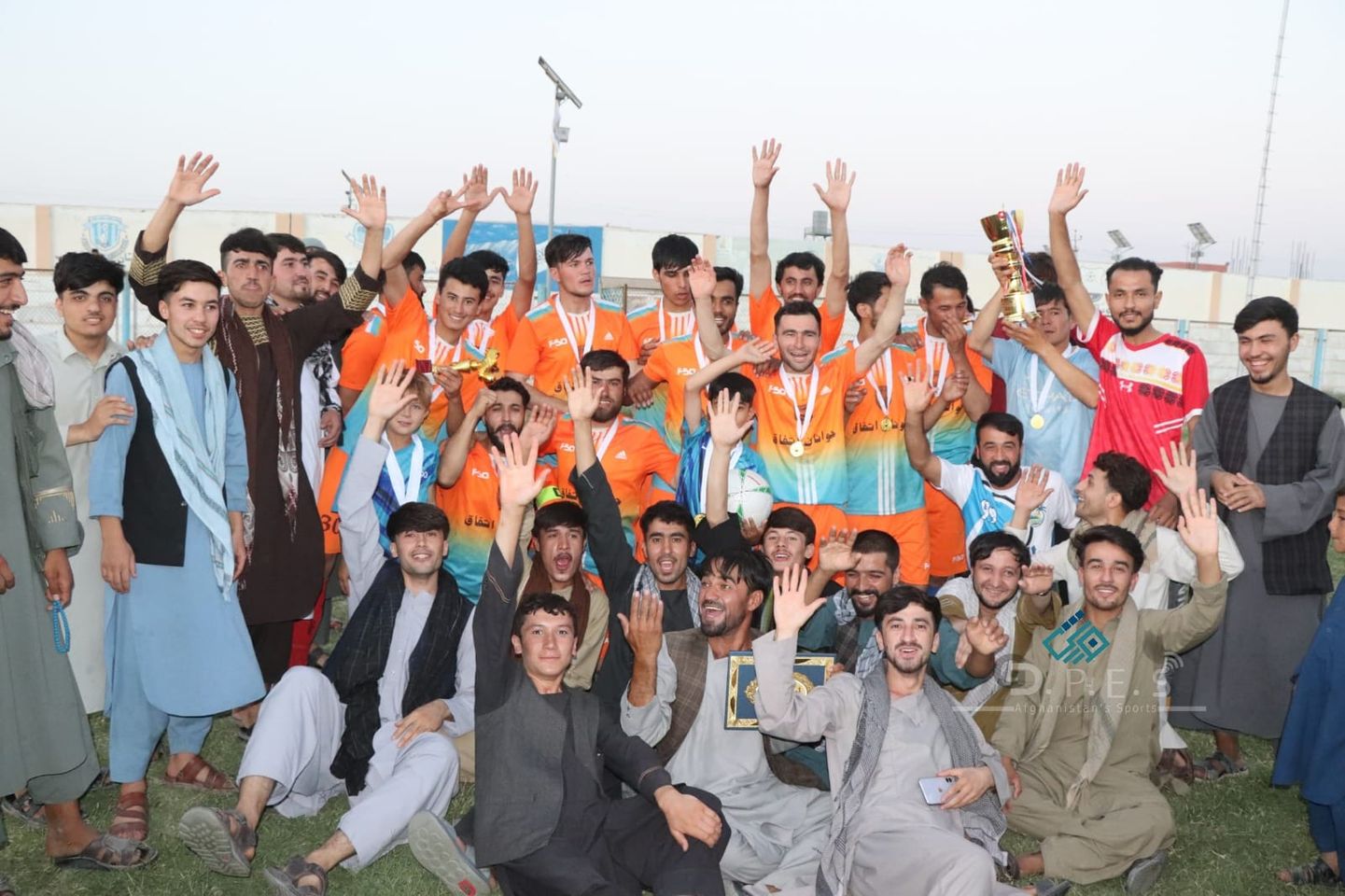 سرپل؛ مرکز کې د ۱۶ لوبډلو ترمنځ د فوټبال غوره لیګ سیالۍ پای ته ورسېدې