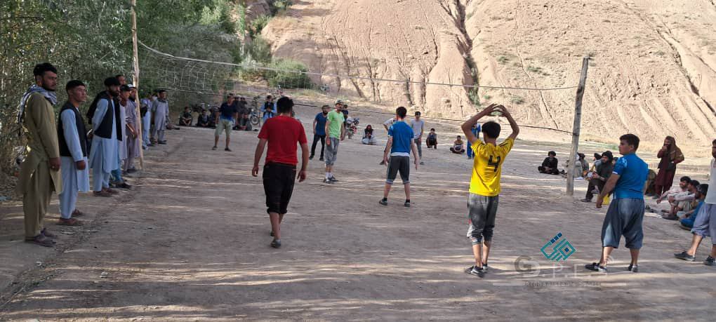 دایکندی؛ رقابت‌های والیبال میان پنج تیم‌ در ولسوالی اشترلی برگزار شد