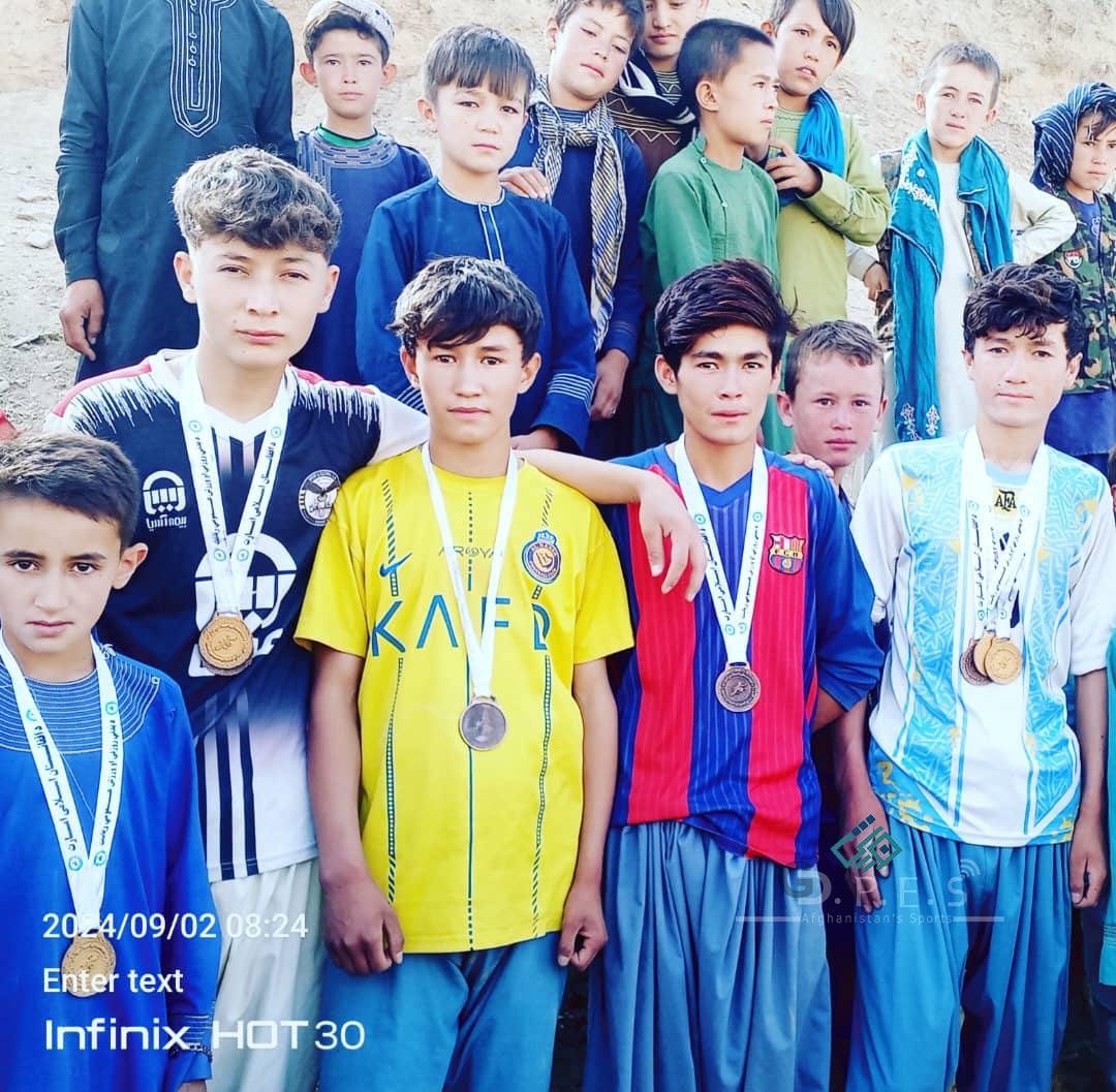 دایکندی؛ مسابقات دوش با اشتراک ۱۵ ورزشکار در ولسوالی گیتی برگزار گردید