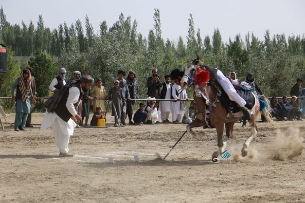 پکتيکا کې د شپږو ولایتونو ترمنځ د نيزه وهنې درېيم پړاو سيالۍ پيل شوې